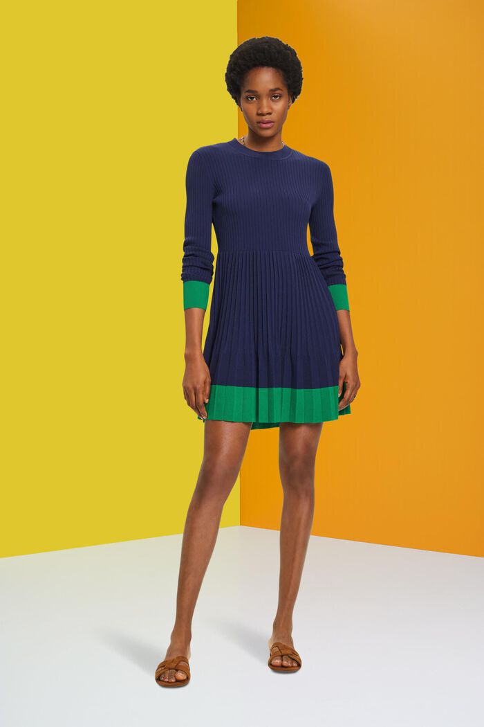 Pleated mini dress with long-sleeves & crewneck, DARK BLUE, detail image number 5