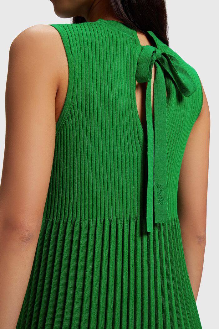 Pleated fit and flare dress, GREEN, detail image number 1
