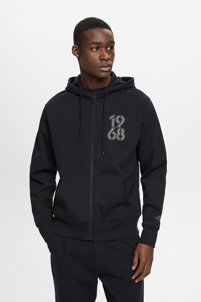 Full-length zip hoodie