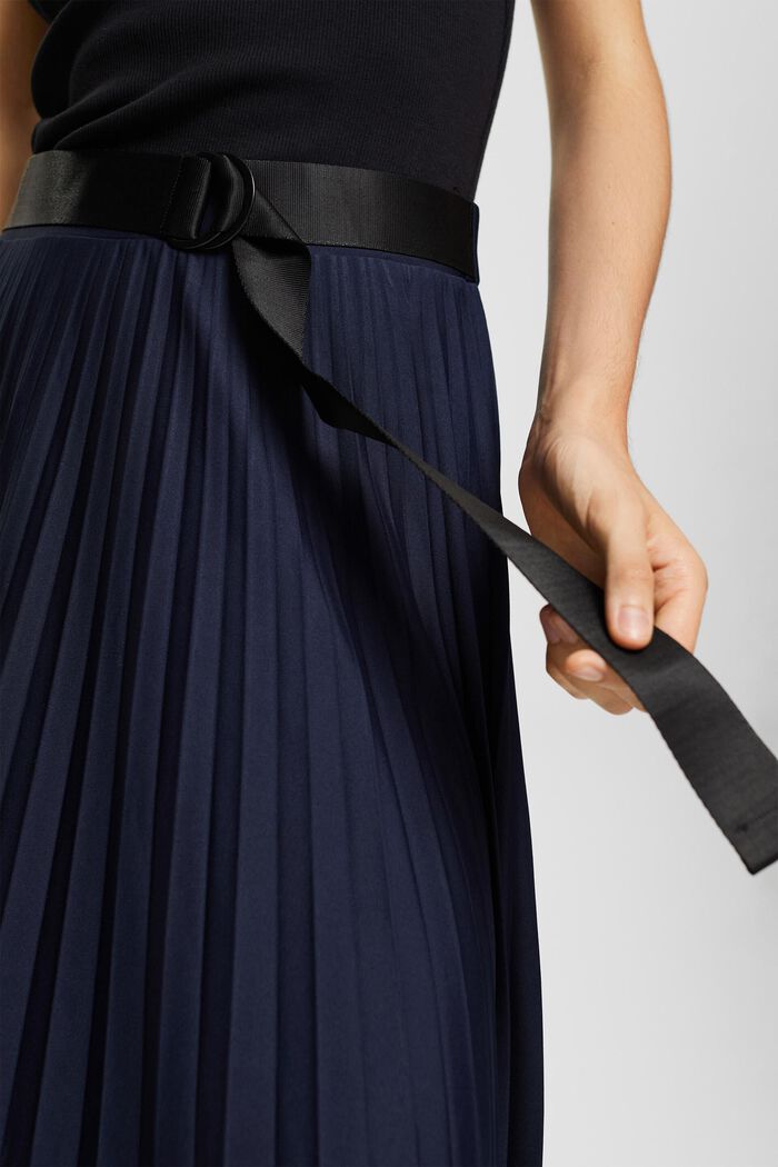 Pleated skirt with belt, NAVY, detail image number 4